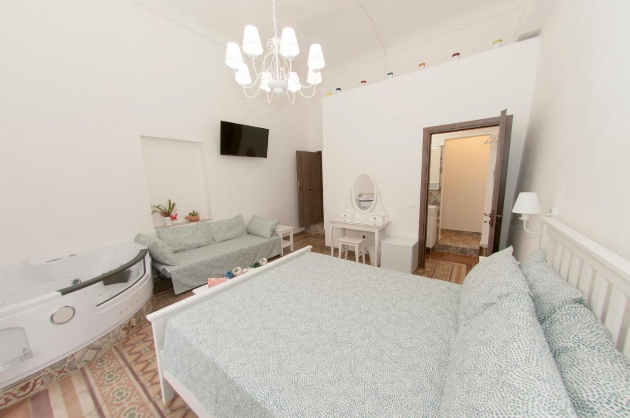 La Serva Padrona Taranto Dış mekan fotoğraf